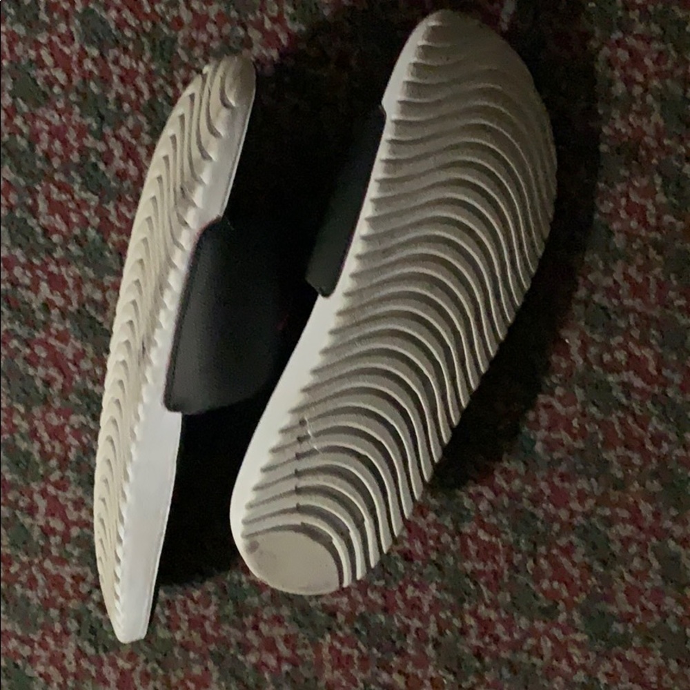 Nike slides - Picture 5 of 7